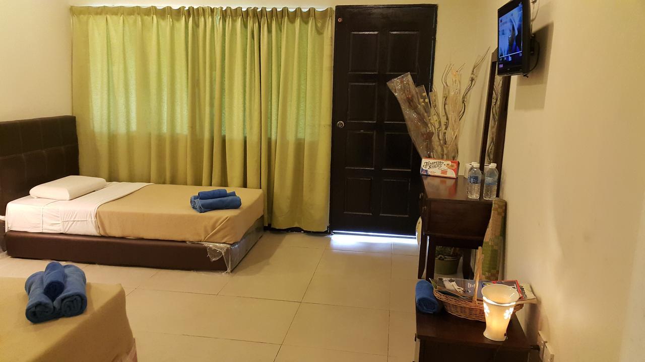 水晶山r酒店 Kampong Kundassan 外观 照片