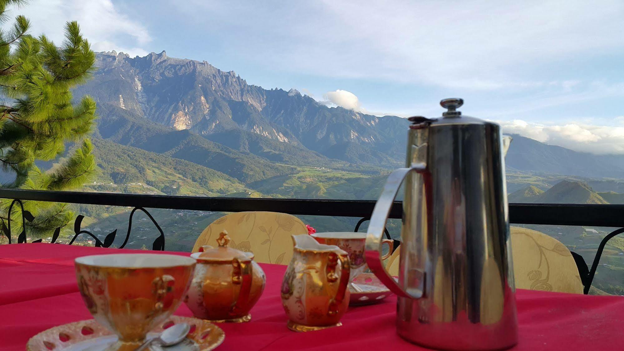 水晶山r酒店 Kampong Kundassan 外观 照片
