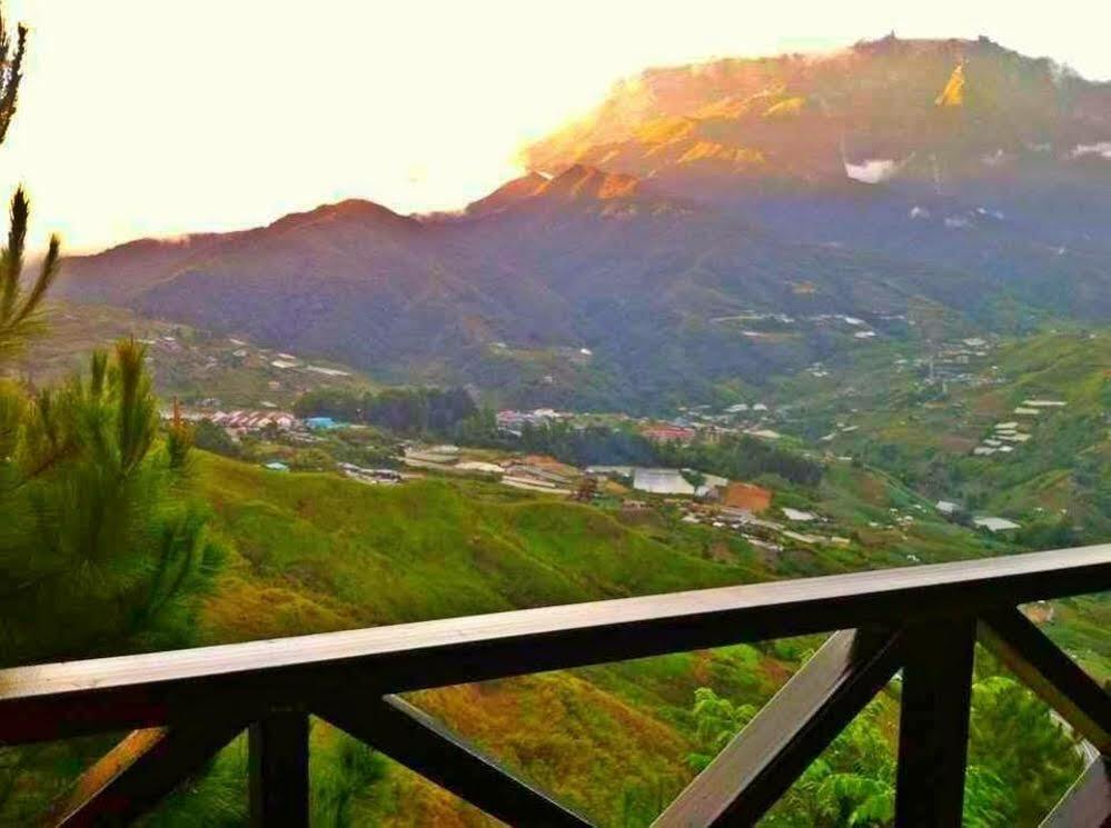 水晶山r酒店 Kampong Kundassan 外观 照片